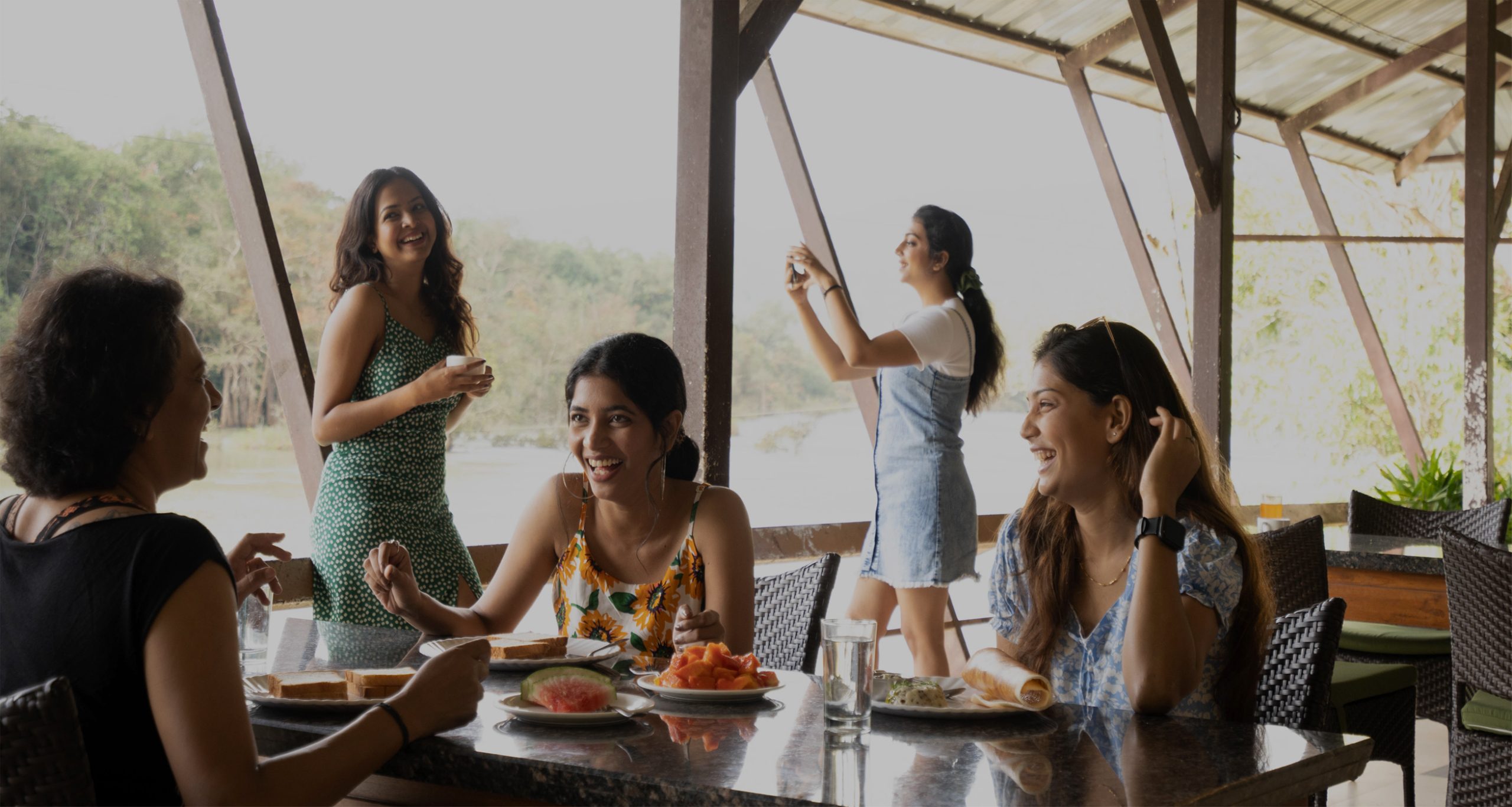 Whistling Woodzs dining header scaled