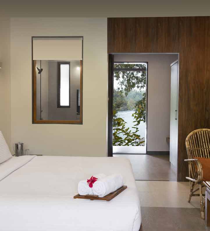 Whistling Woodzs river view thumb